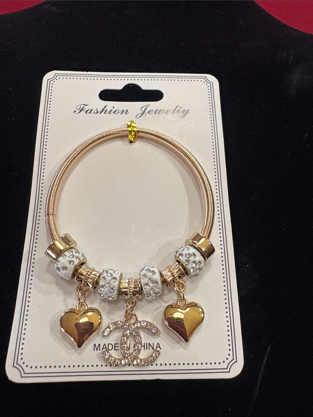 Fashion Jewelry Gold and White Heart Charm Bracelet with Crystal Accents
